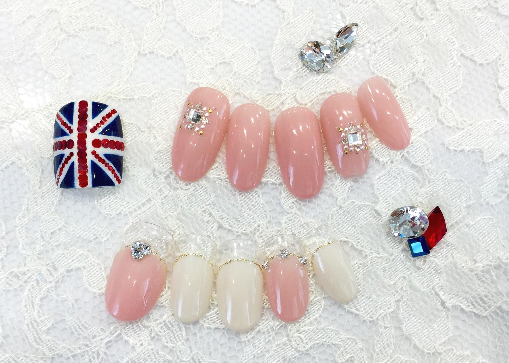 映画『ロイヤル・ナイト』 THEATER