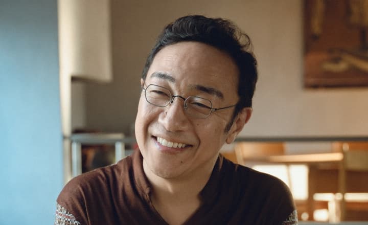 角田晃広